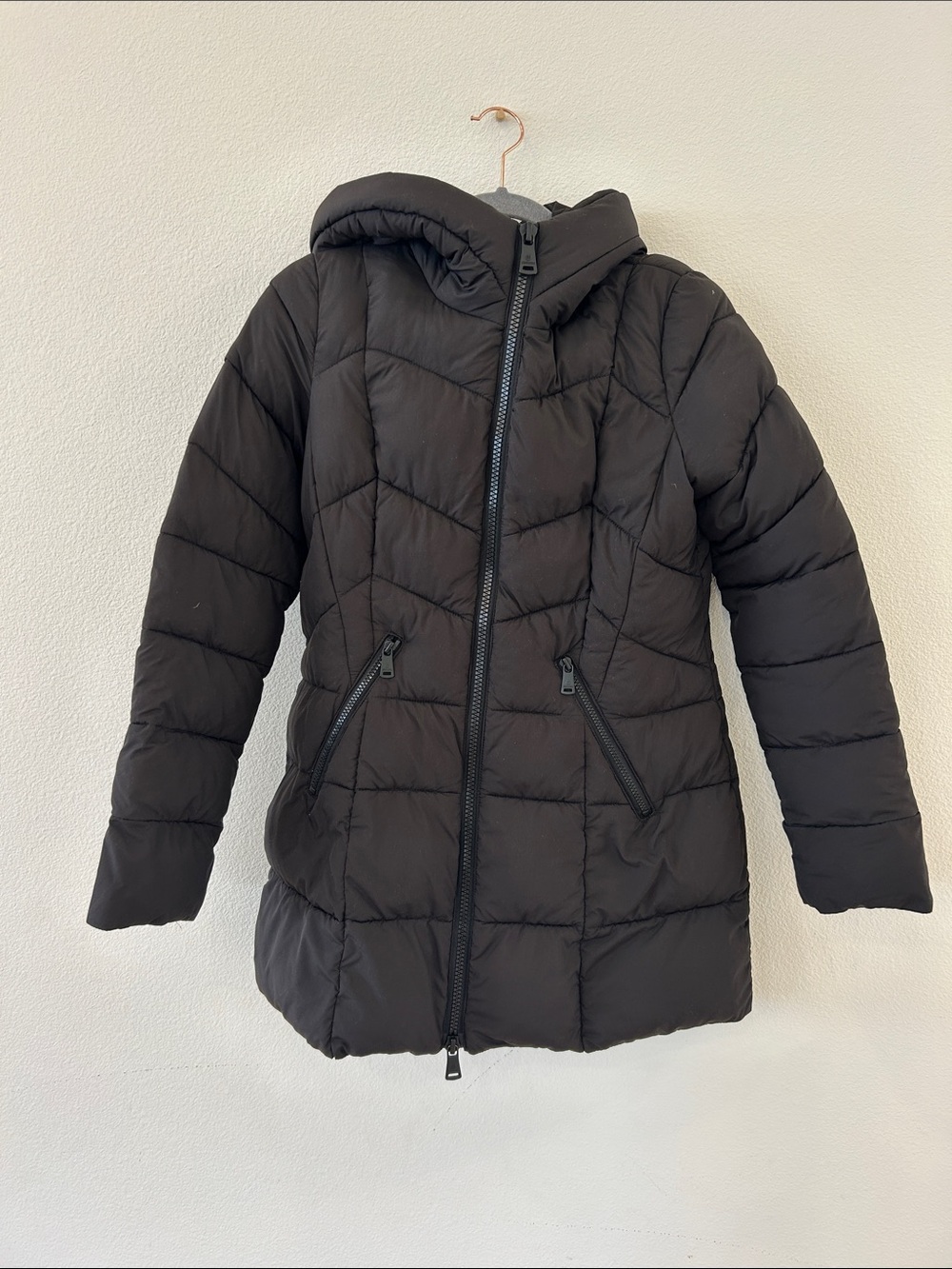 Bernardo Black Quilted Hooded Puffer Jacket